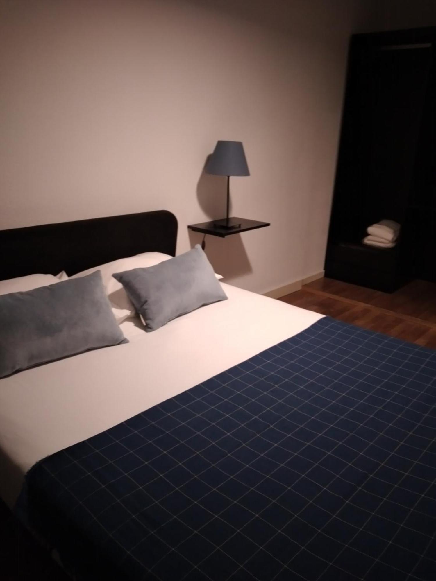 Tmj Beb Bed & Breakfast Oporto